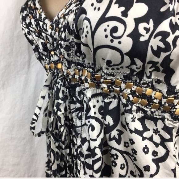 Express 100% silk Black & White Sleeveless Top M - Picture 5 of 9